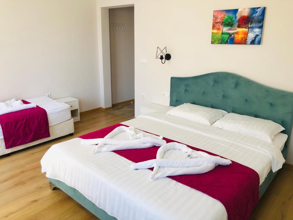 Colors Boutique Hotel Obzor Bagian luar foto